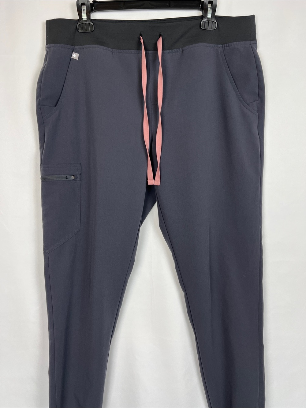 FIGS Slate Gray Scrub Set with Pink Drawstrings- Top XL/ Pants L Tall - Picture 7 of 12